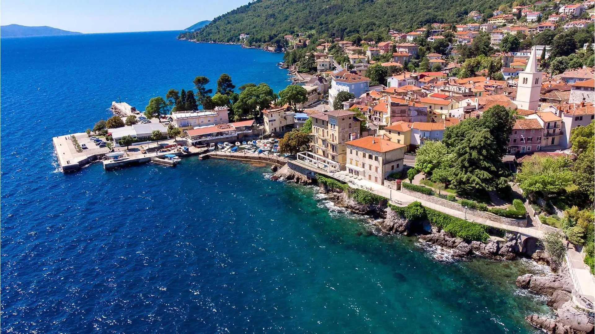 2 Bedroom Pet Friendly Apartment In Lovran